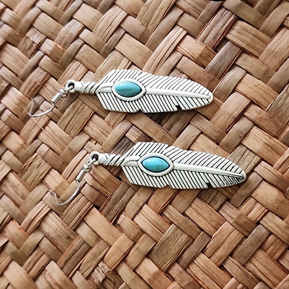 Boho Gypsy Sisters Jewelry - BOHEMIAN Blue Tribal Simulated Turquoise  Spiral Swirl Statement EP